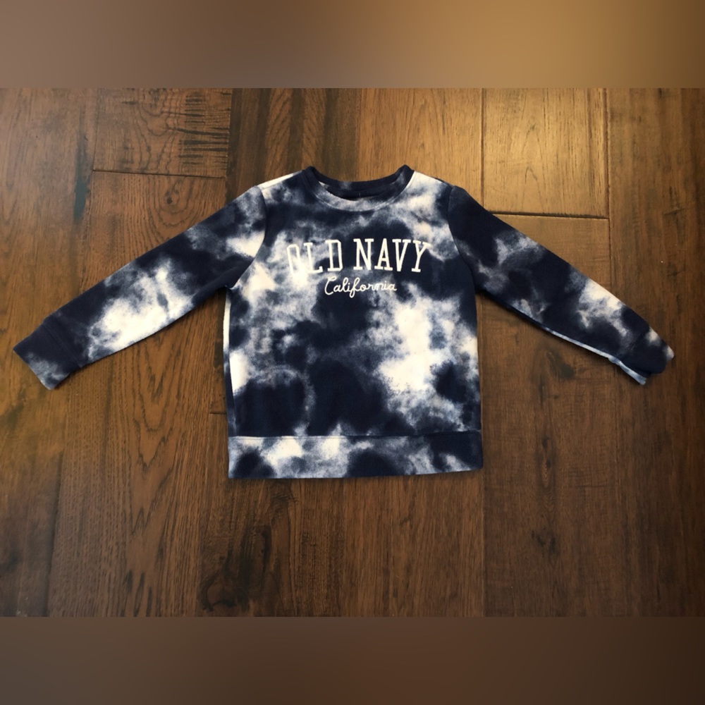 Girls Old Navy sweatshirt